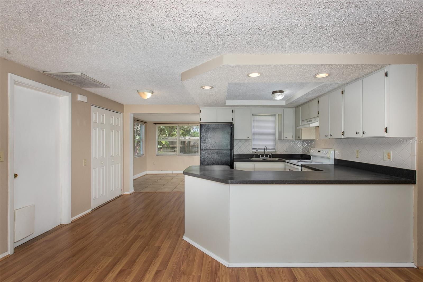 Image 15 of 28 For 5115 Drift Tide Drive