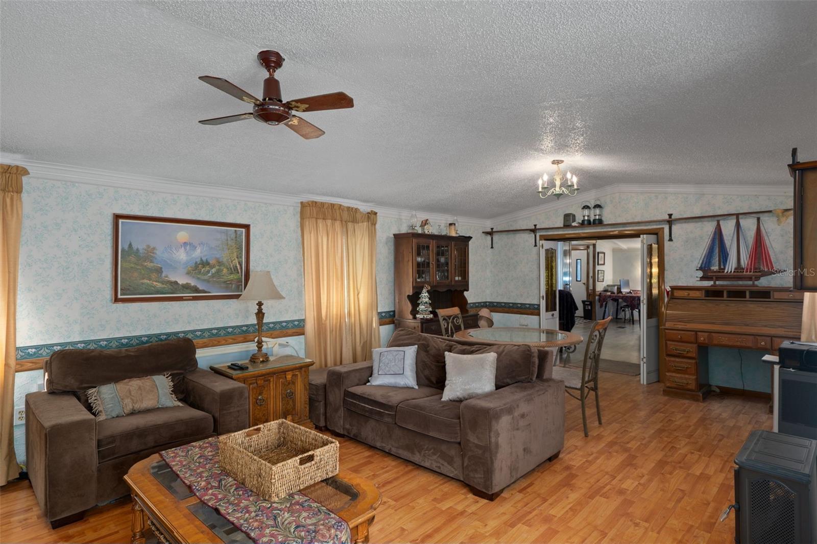 Image 24 of 45 For 3816 Fox Ridge Boulevard