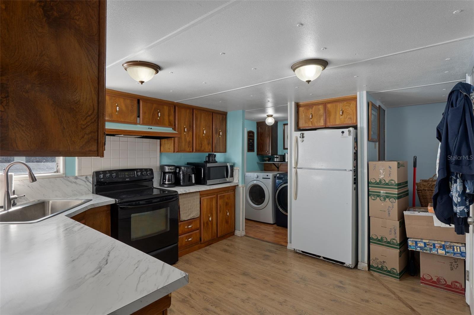 Image 28 of 45 For 3816 Fox Ridge Boulevard