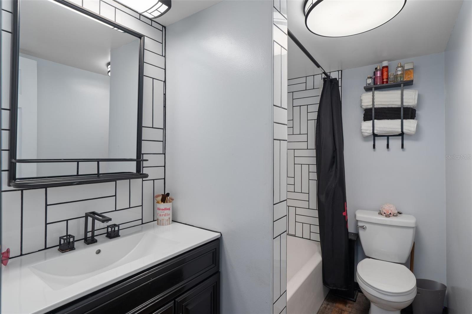 Image 37 of 45 For 3816 Fox Ridge Boulevard