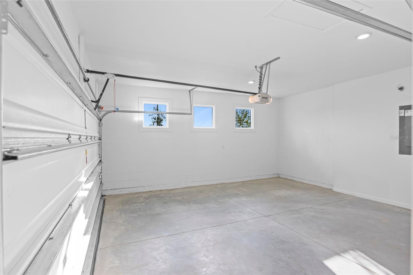 Image 30 of 52 For 563 Hammock Oaks Boulevard