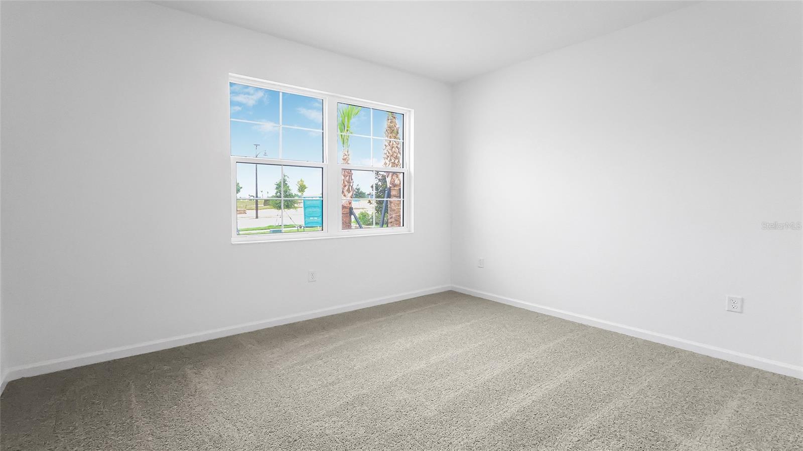 Image 10 of 49 For 944 Club Cresswind Drive