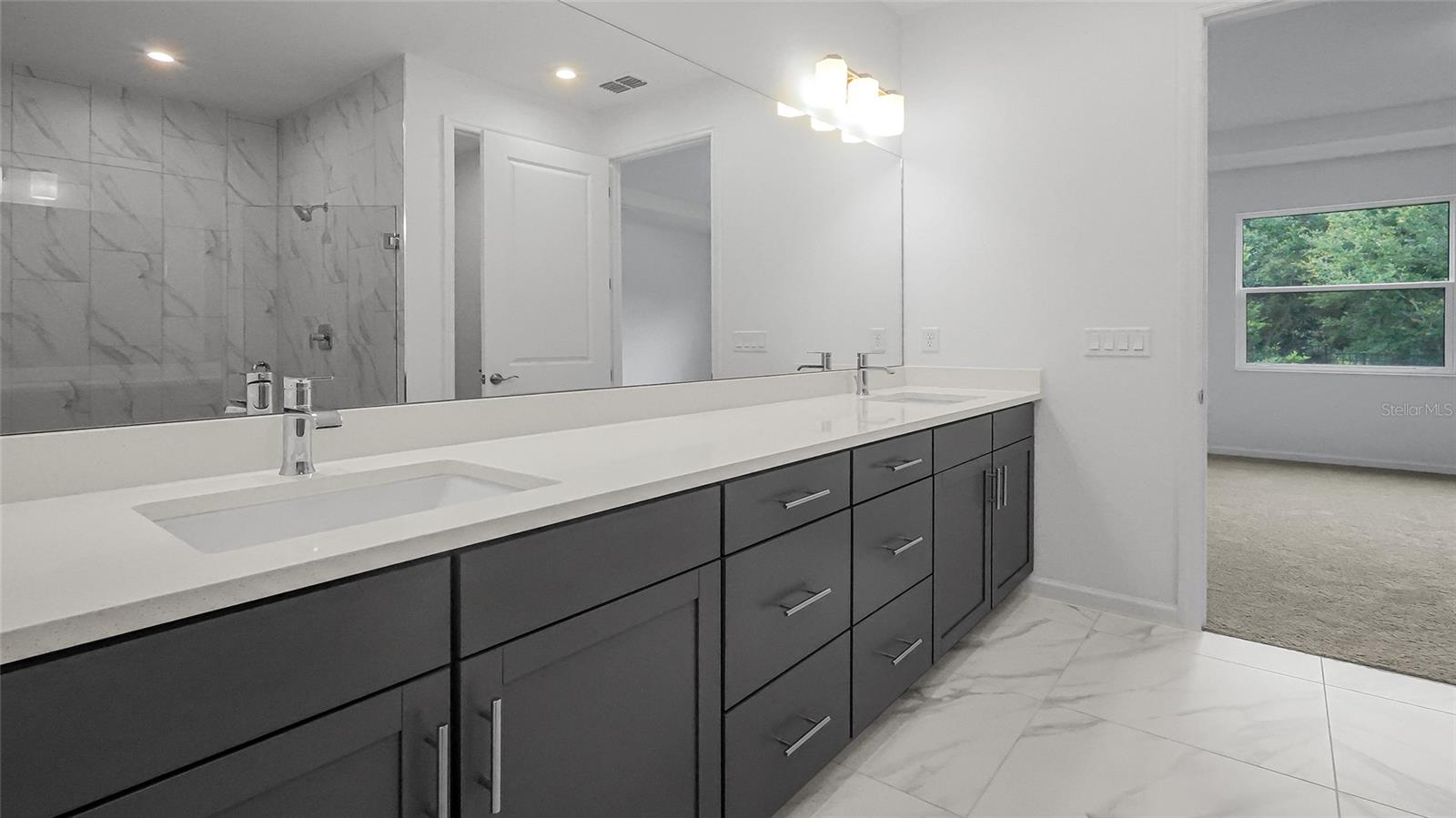 Image 29 of 49 For 944 Club Cresswind Drive