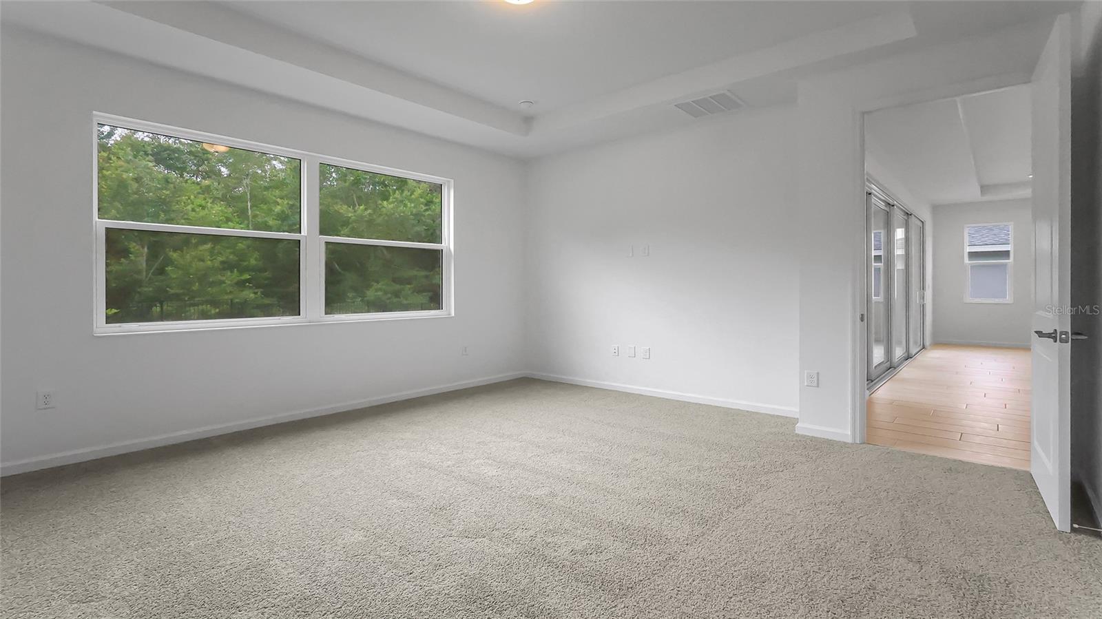 Image 30 of 49 For 944 Club Cresswind Drive