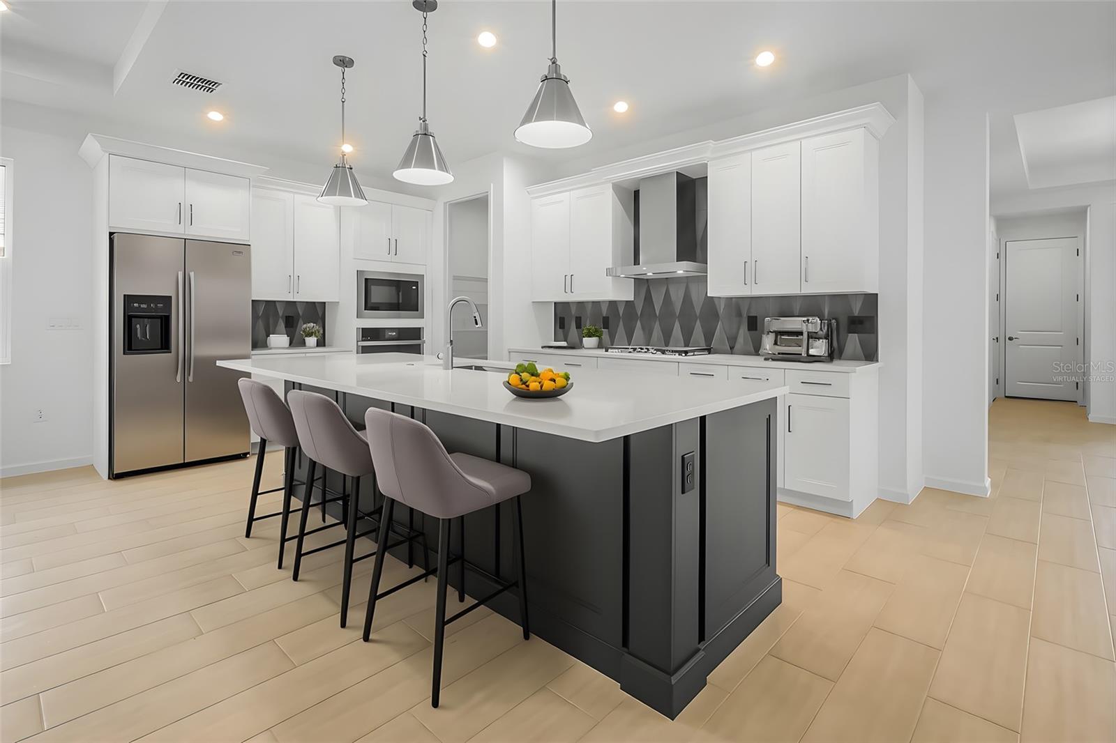 Image 43 of 49 For 944 Club Cresswind Drive