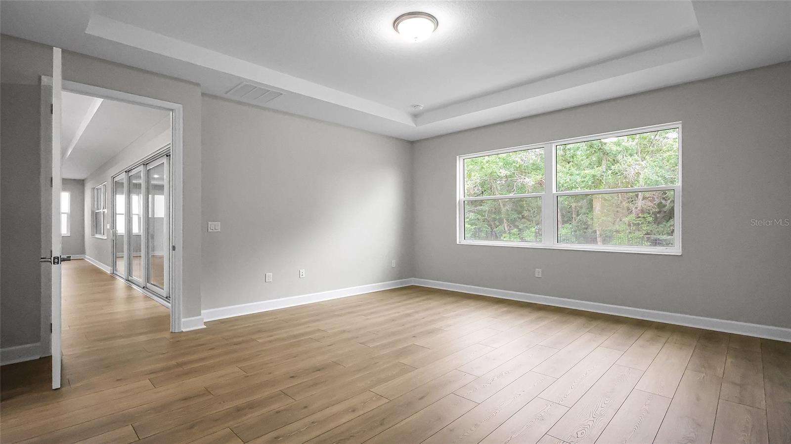 Image 39 of 82 For 960 Club Cresswind Drive