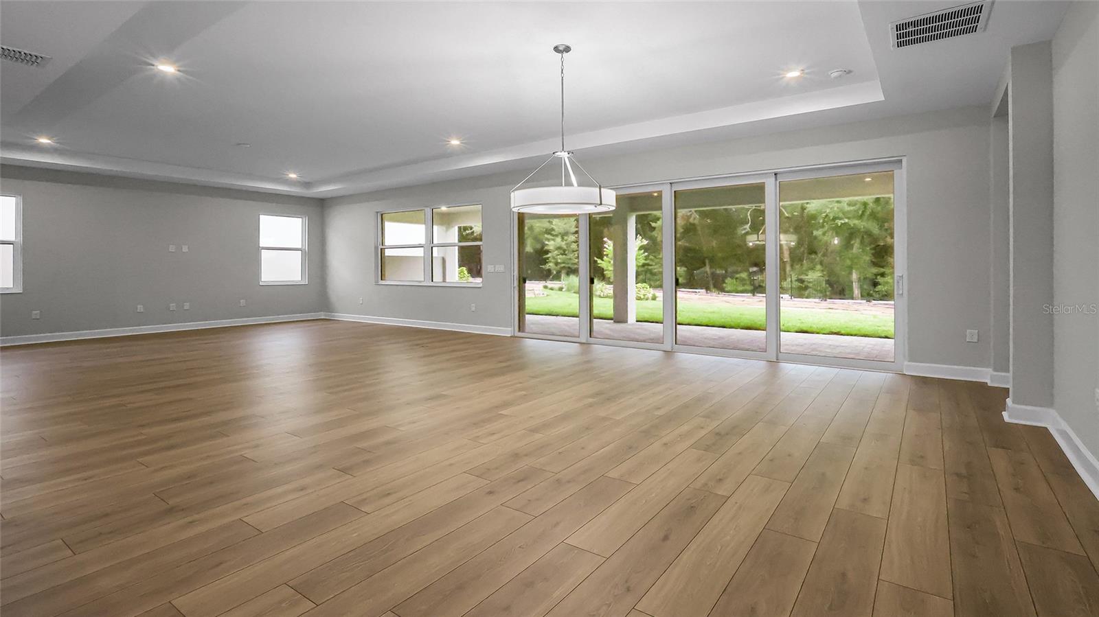 Image 65 of 82 For 960 Club Cresswind Drive