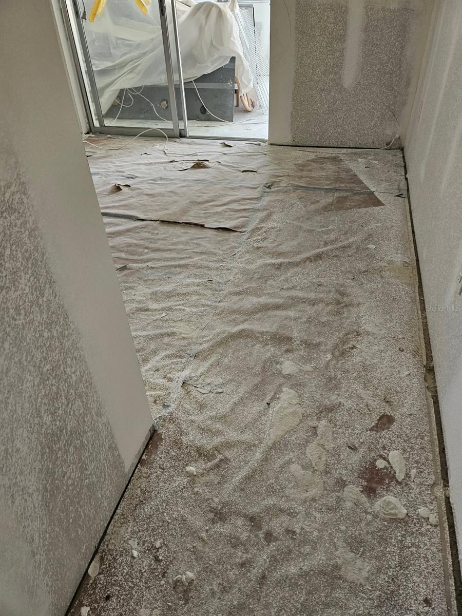 Image 5 of 19 For 4743 Jasper Drive 107