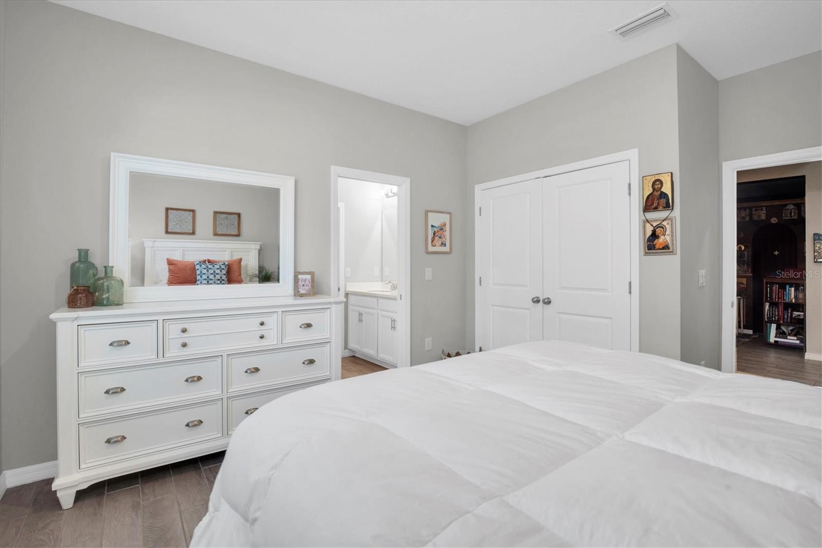 Image 33 of 53 For 13709 Stansil Avenue