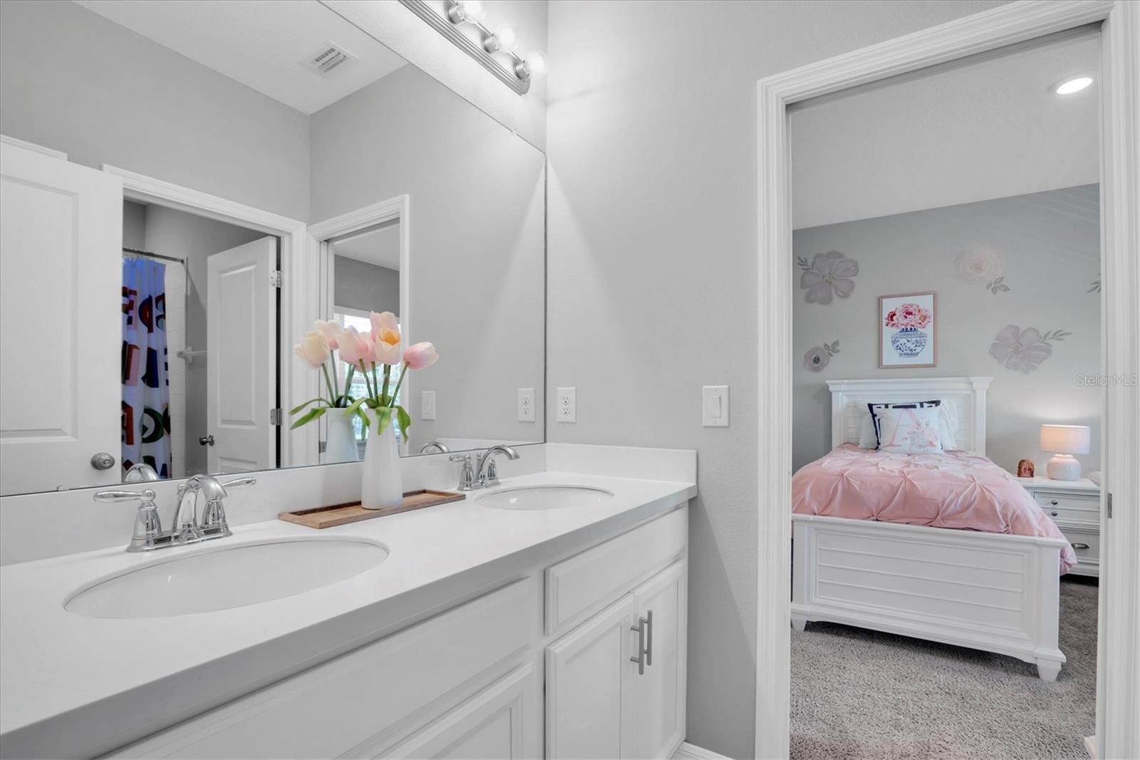 Image 40 of 53 For 13709 Stansil Avenue