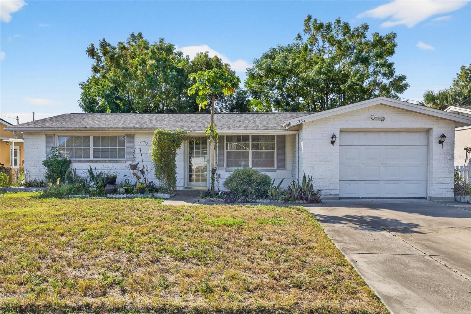 Details for 5352 Mosaic Drive, HOLIDAY, FL 34690