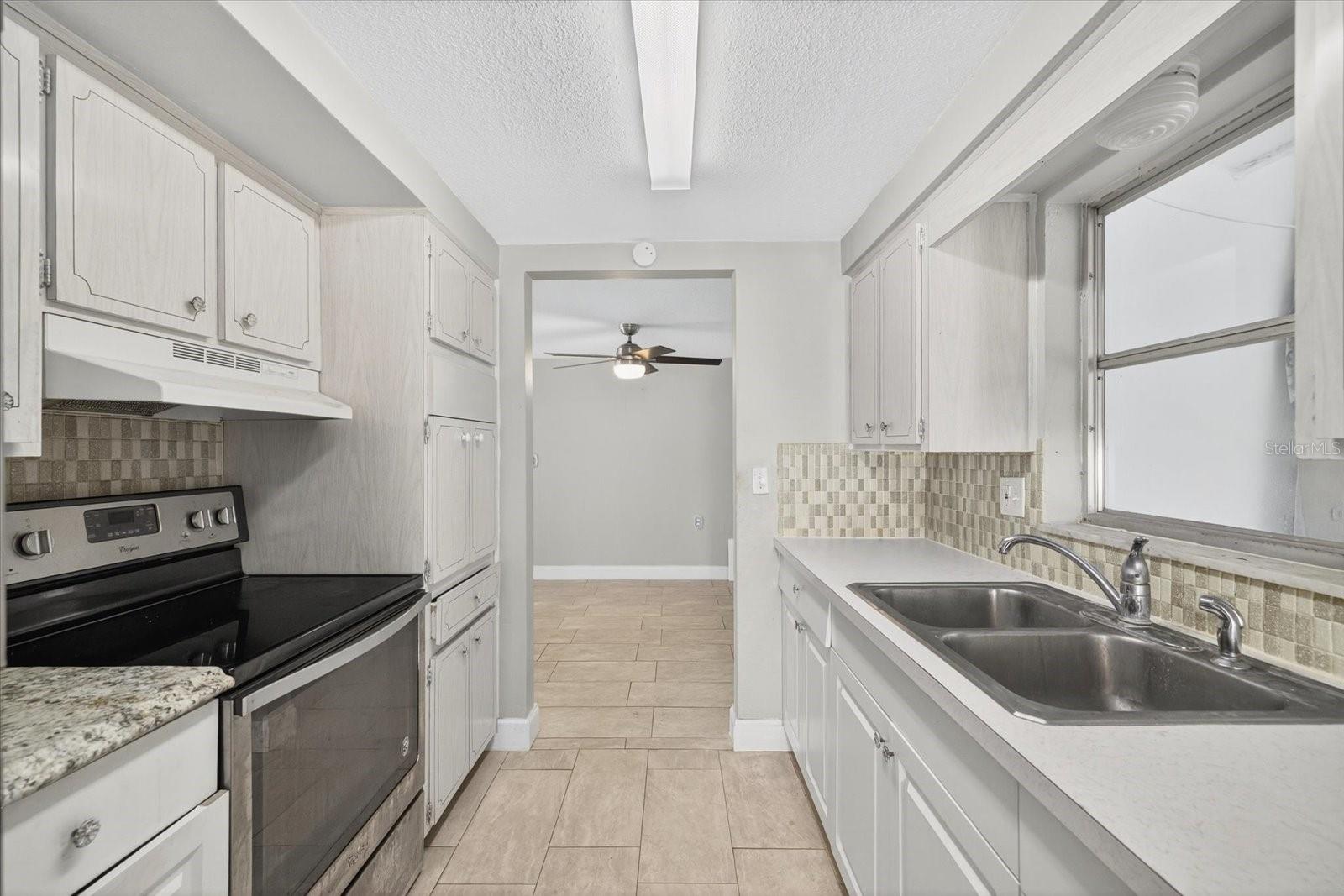 Image 12 of 44 For 5352 Mosaic Drive