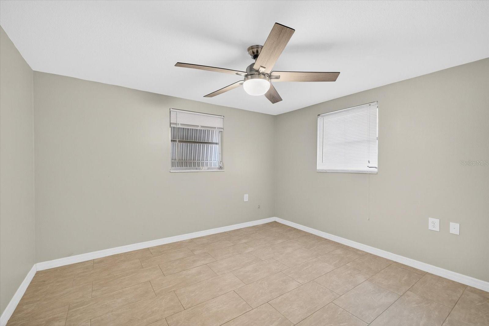 Image 23 of 44 For 5352 Mosaic Drive