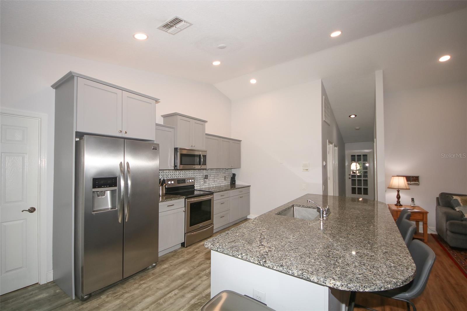 Image 14 of 43 For 8345 Pavilion Drive