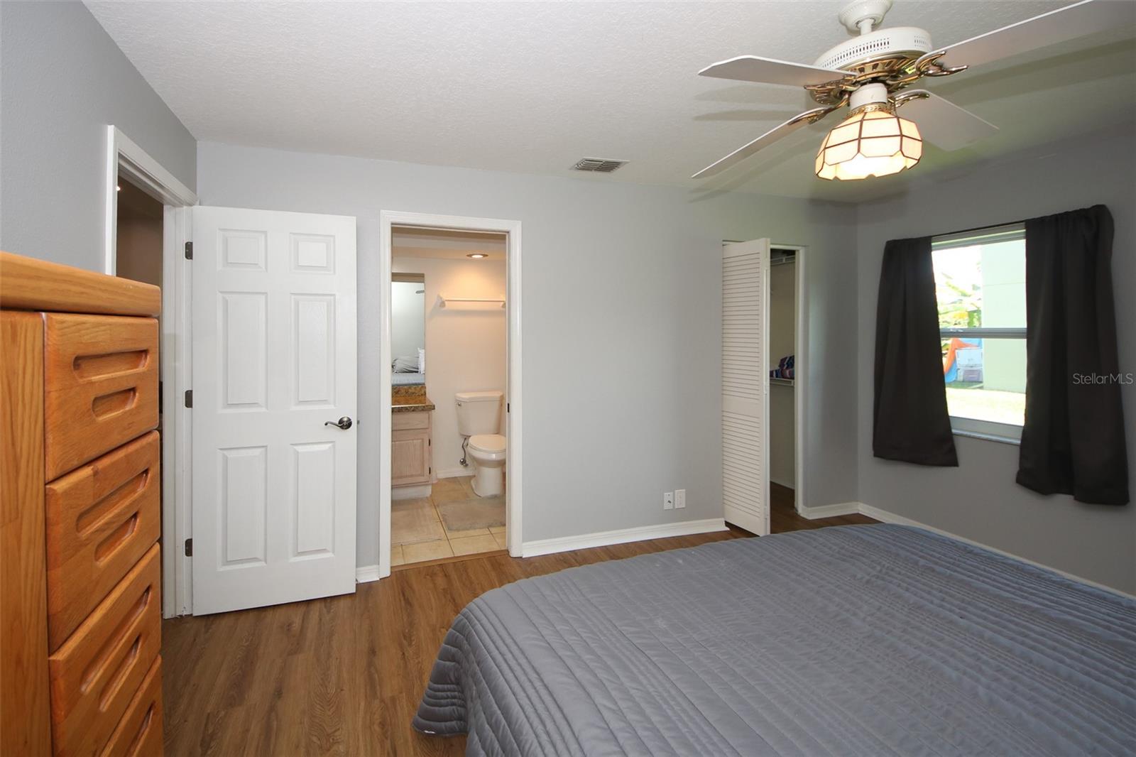 Image 19 of 43 For 8345 Pavilion Drive