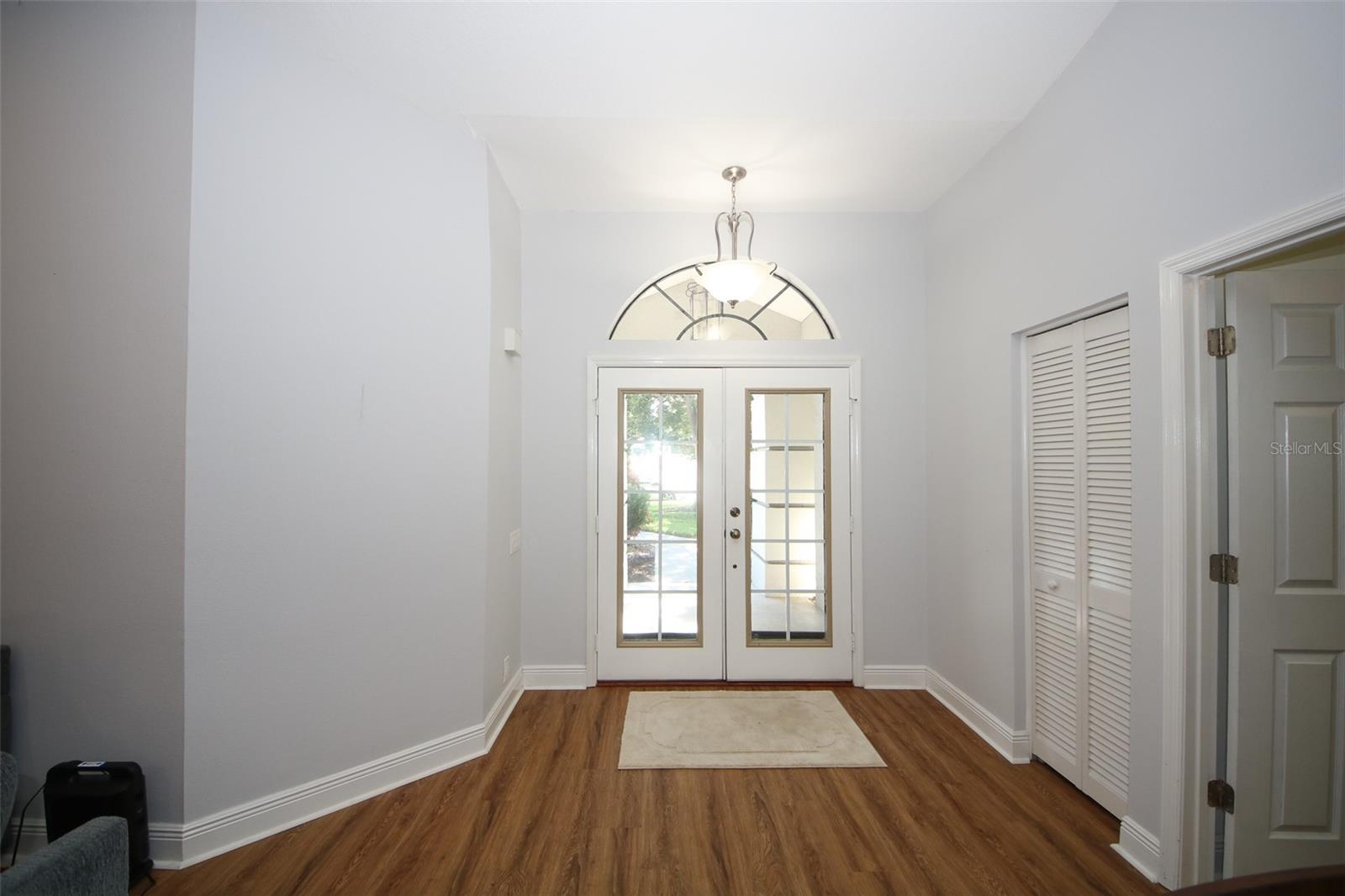 Image 7 of 43 For 8345 Pavilion Drive