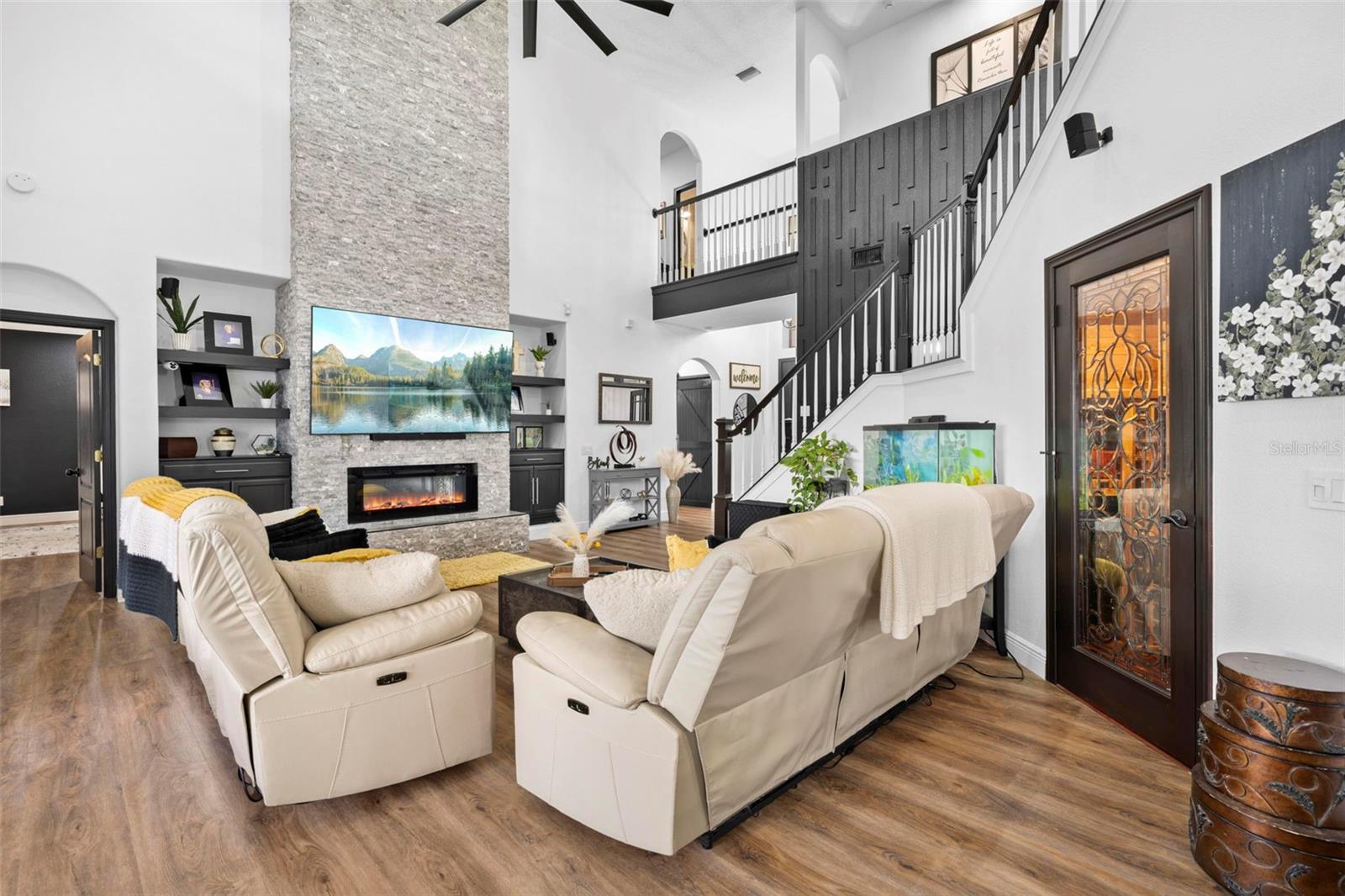 Image 17 of 100 For 15225 Princewood Lane