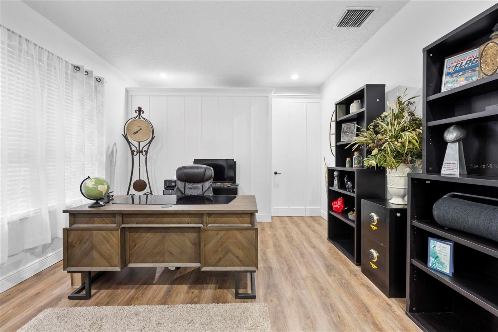 Image 7 of 100 For 15225 Princewood Lane