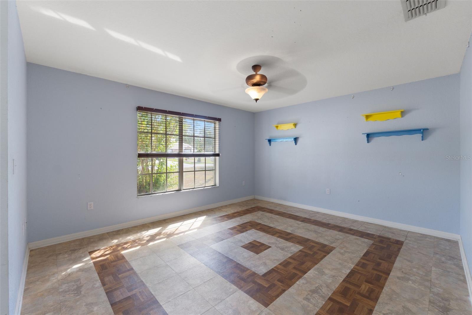 Image 10 of 51 For 3027 Bayshore Drive