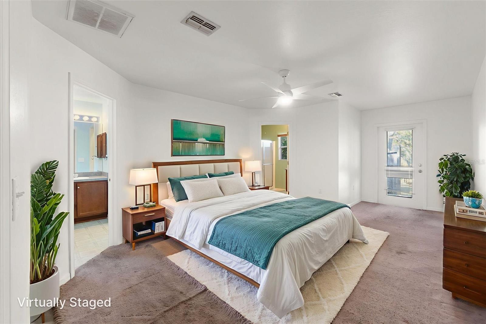 Image 16 of 51 For 3027 Bayshore Drive