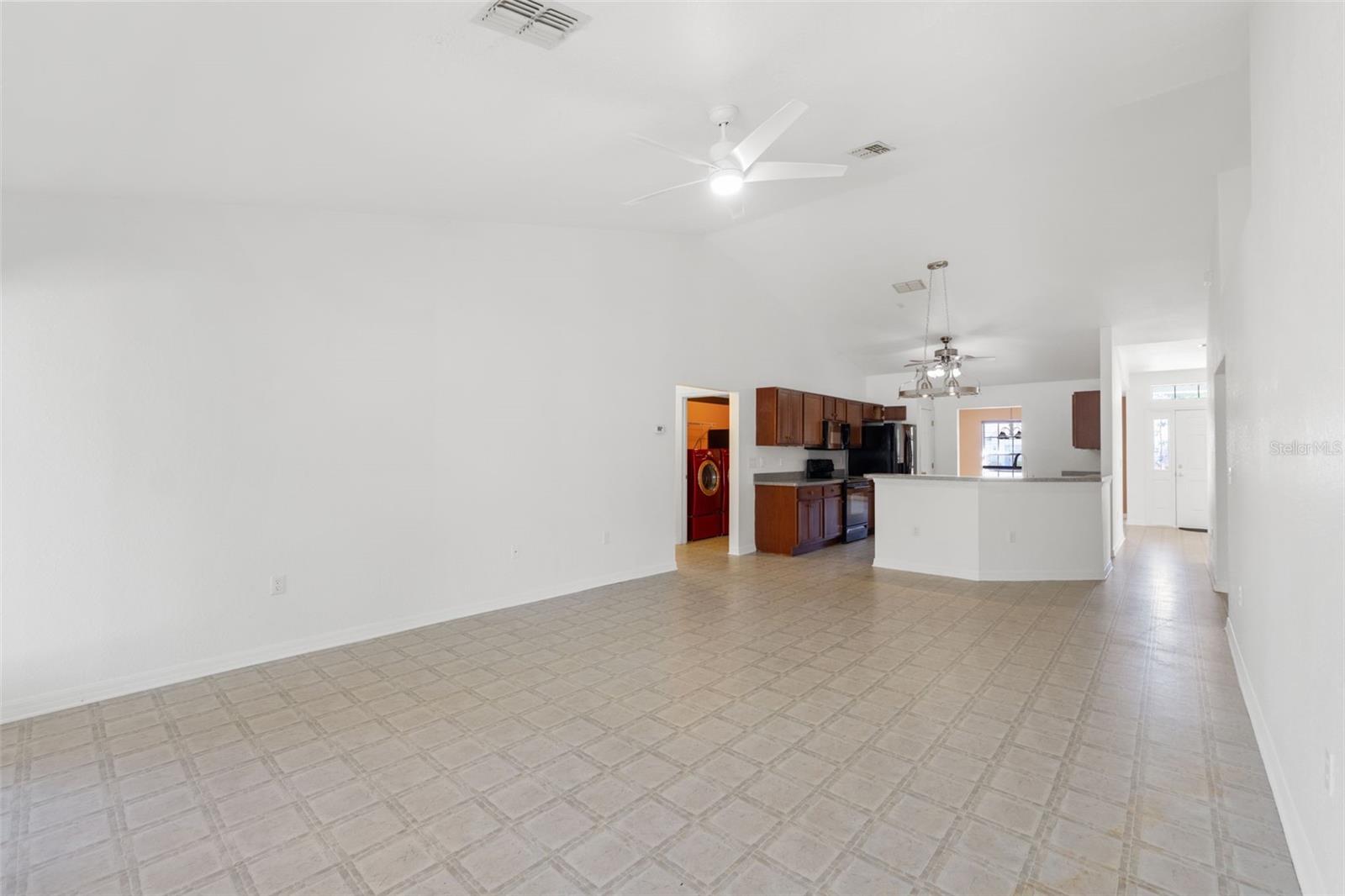 Image 22 of 51 For 3027 Bayshore Drive