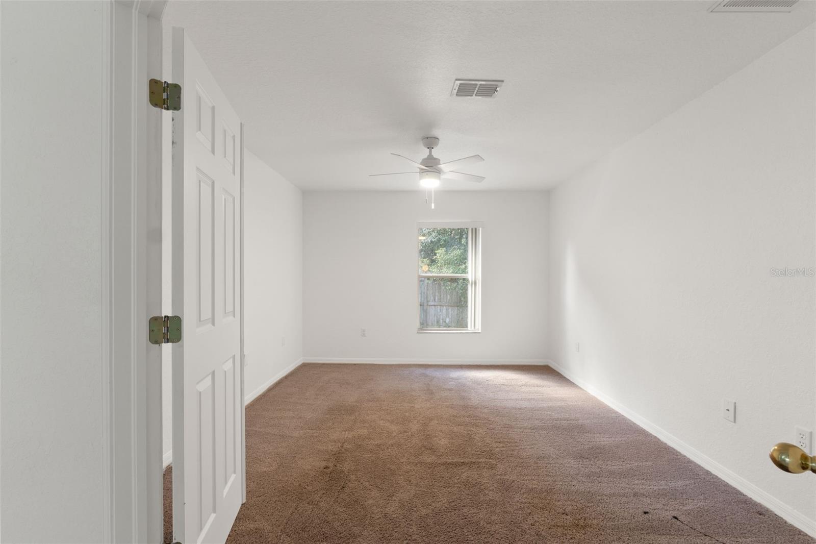 Image 35 of 51 For 3027 Bayshore Drive