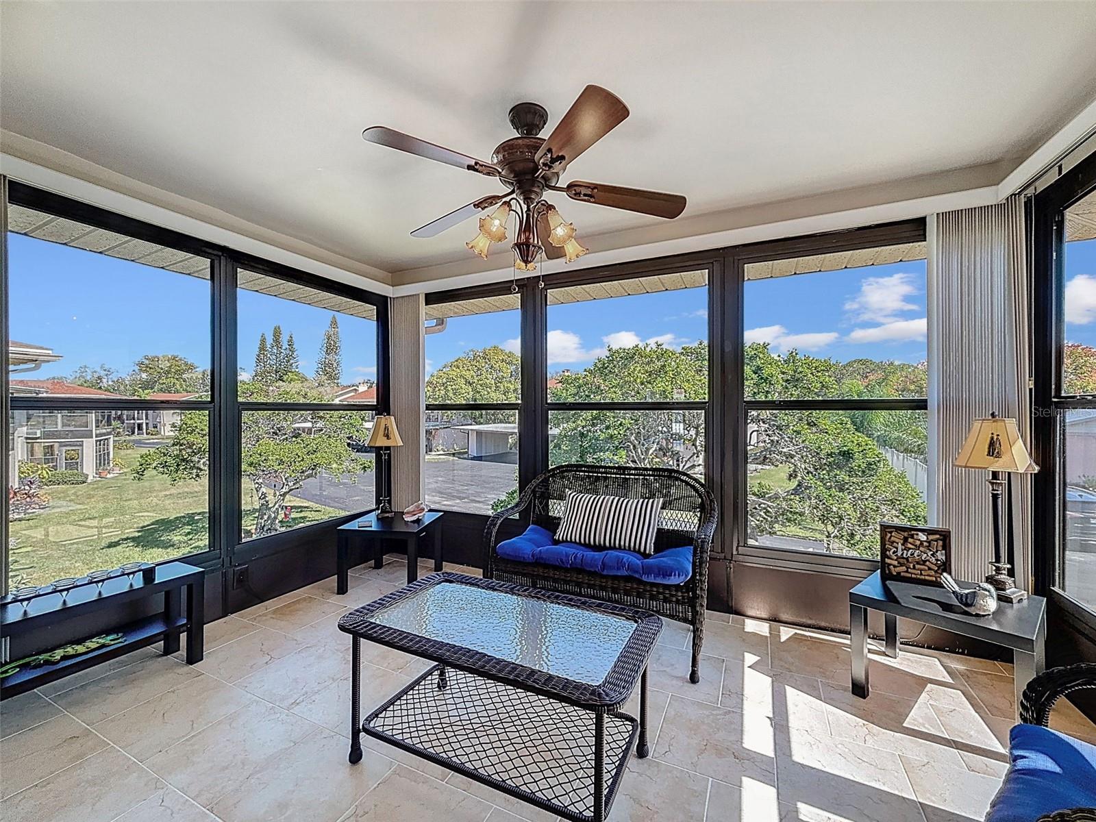 Image 29 of 41 For 9981 Eagles Point Circle 4