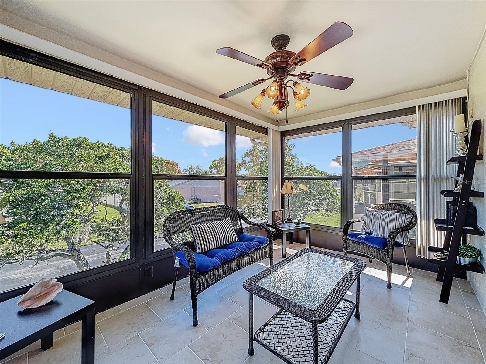 Image 30 of 41 For 9981 Eagles Point Circle 4