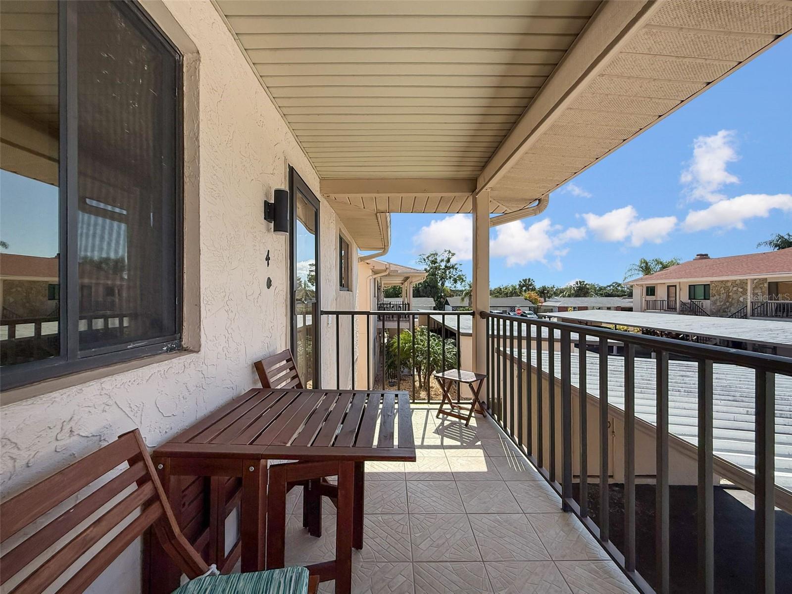 Image 5 of 41 For 9981 Eagles Point Circle 4