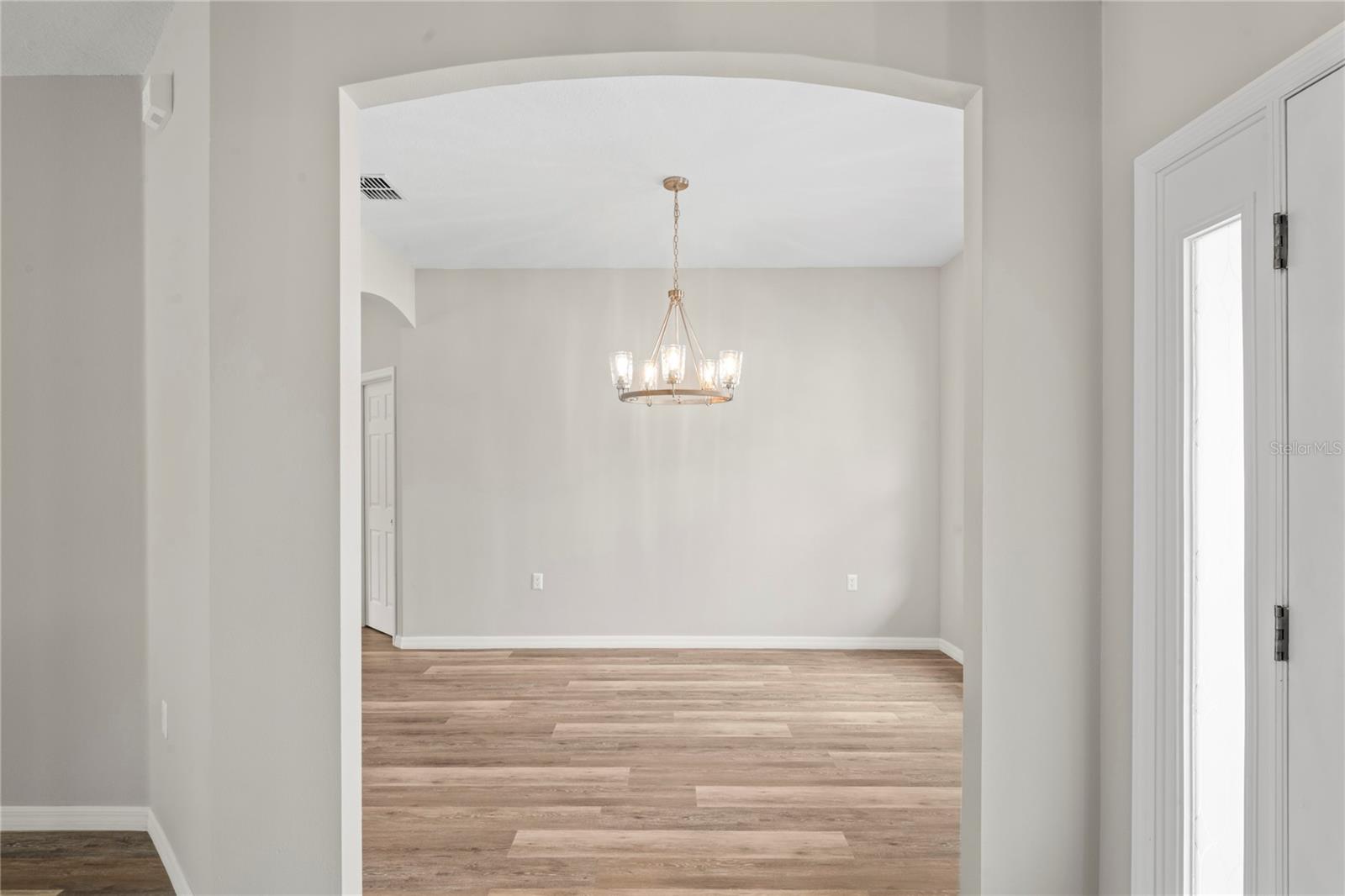 Image 22 of 66 For 7620 Cricket Drive