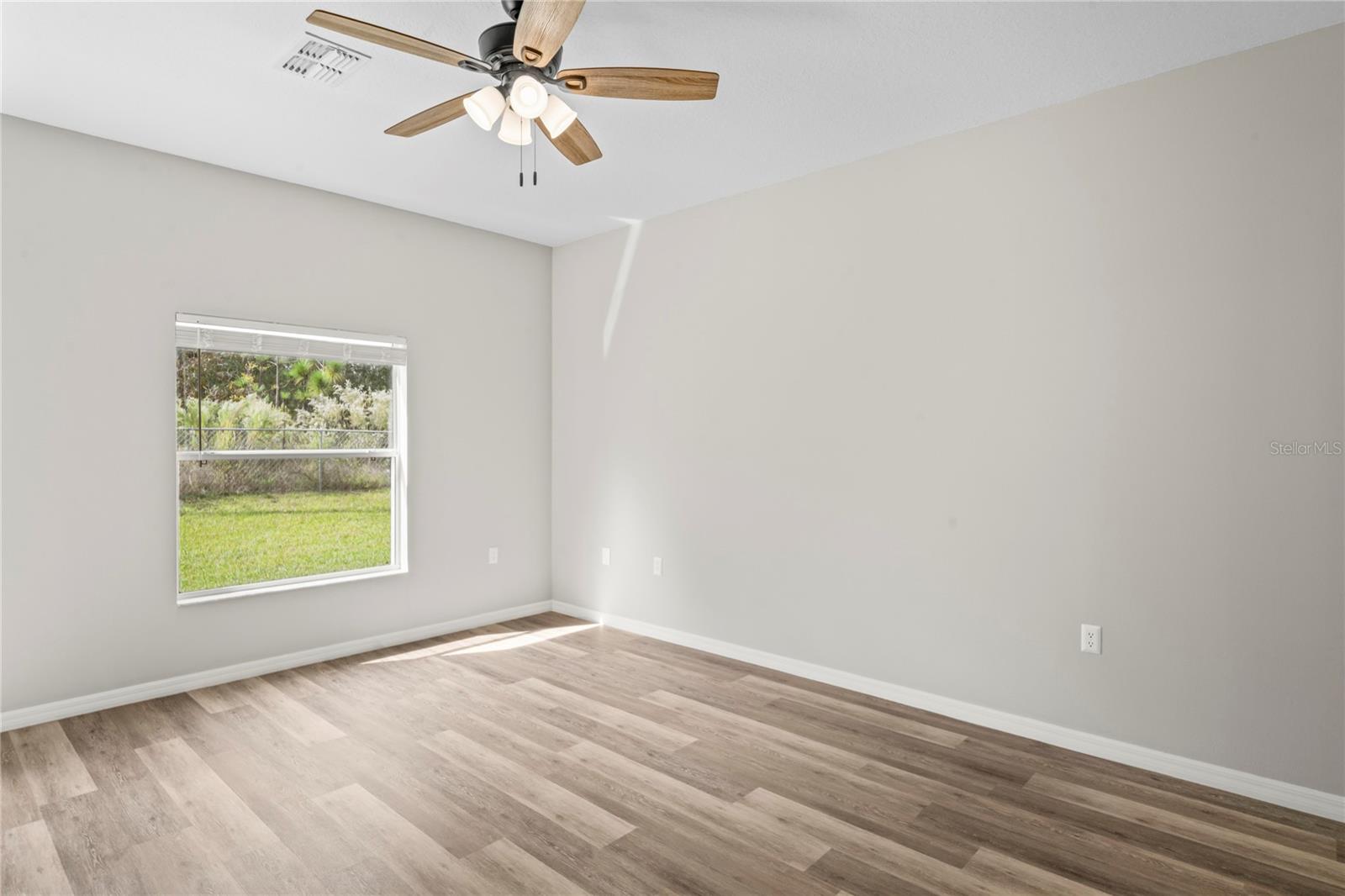 Image 27 of 66 For 7620 Cricket Drive