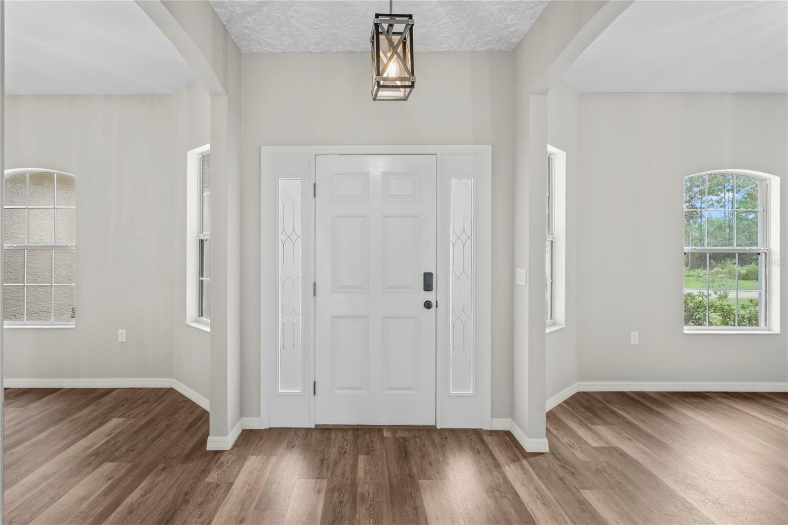 Image 5 of 66 For 7620 Cricket Drive