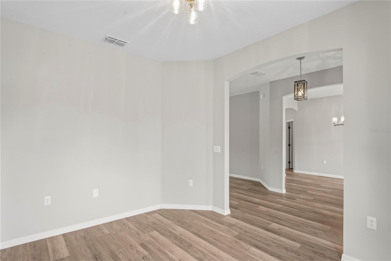 Image 9 of 66 For 7620 Cricket Drive