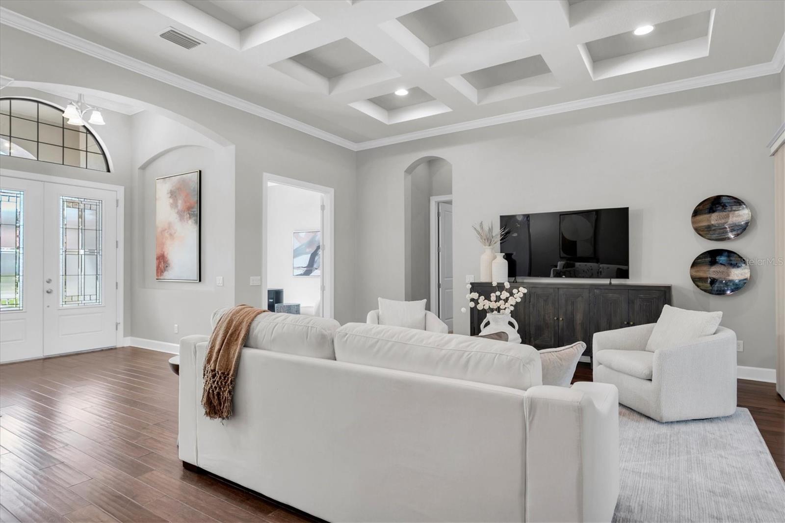 Listing photo id 9 for 1403 Merry Water Drive