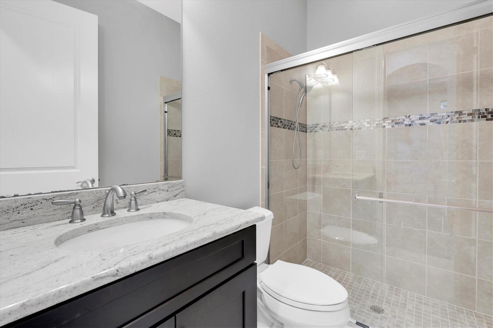 Listing photo id 36 for 1403 Merry Water Drive