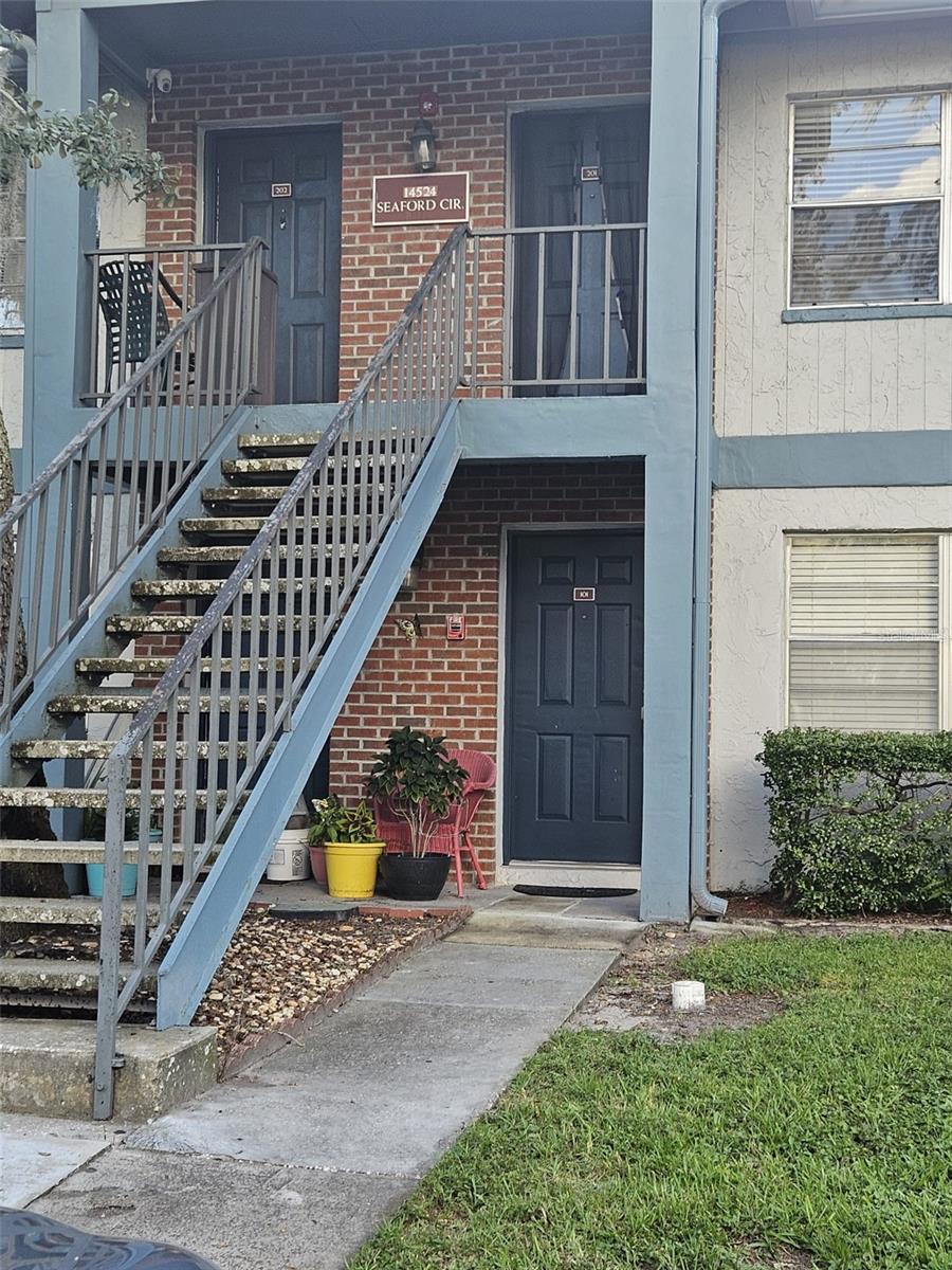 Image 15 of 21 For 14524 Seaford Circle 101