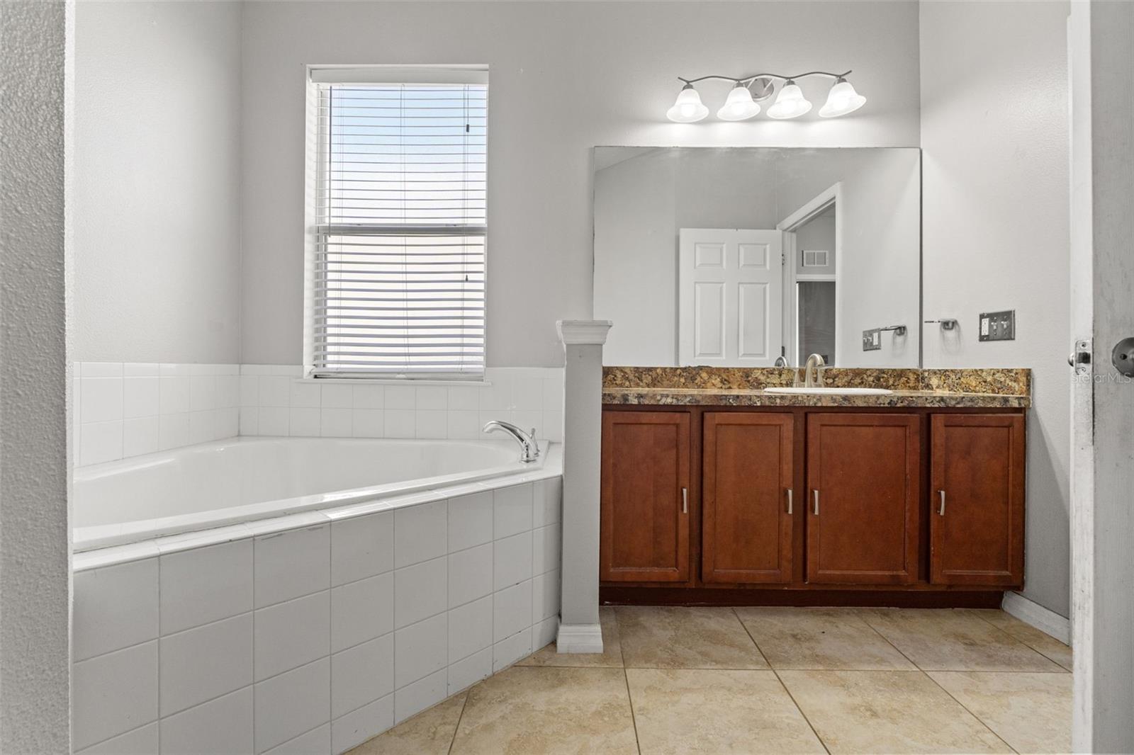 Image 15 of 28 For 30745 Satinleaf Run