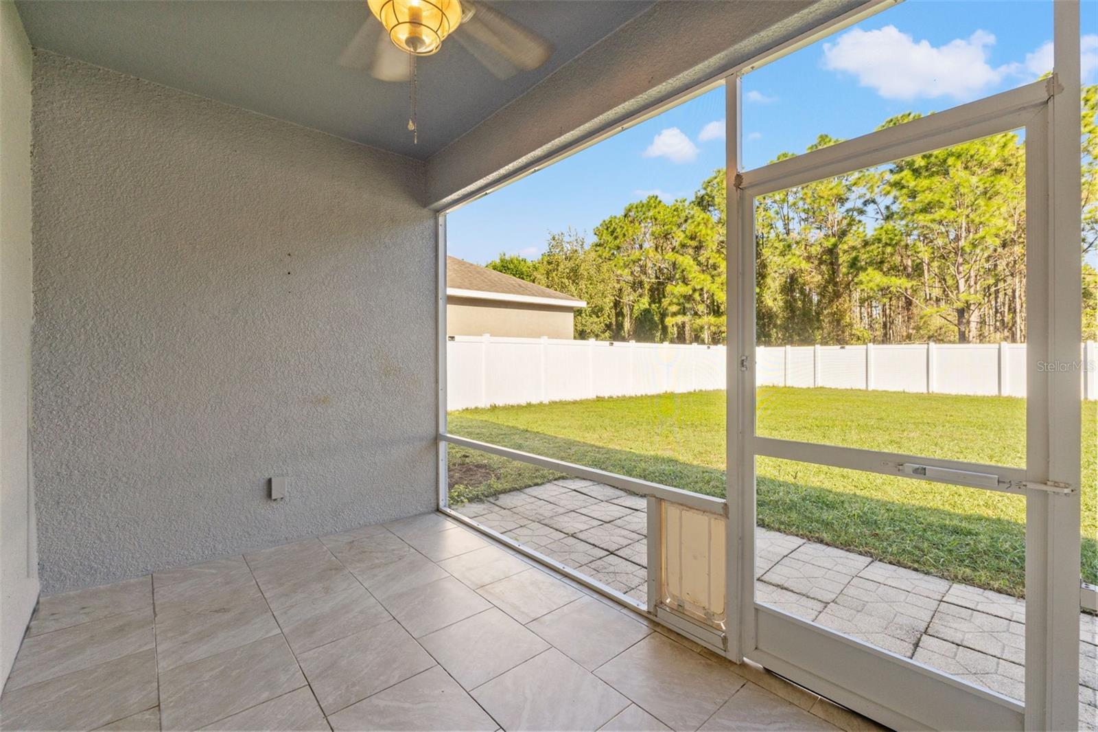 Image 23 of 28 For 30745 Satinleaf Run