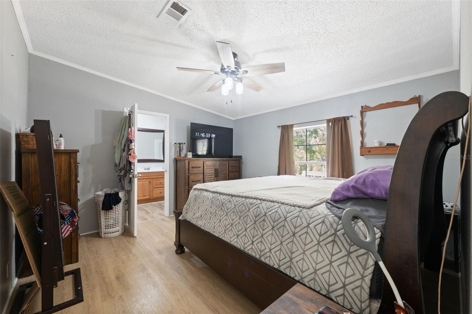 Image 21 of 39 For 9913 Fargo Drive