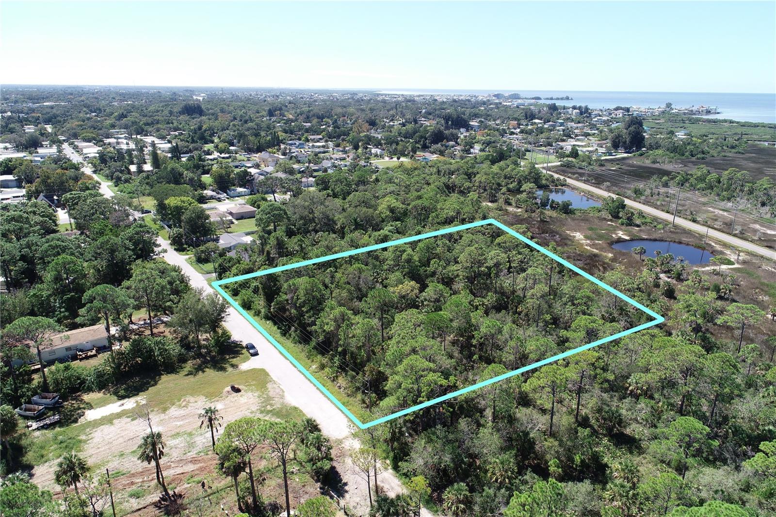 Image 5 of 20 For 34 Shark Street