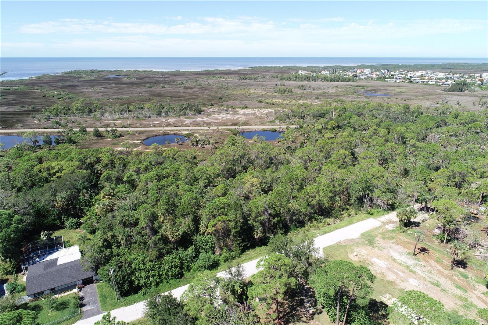 Image 9 of 20 For 34 Shark Street