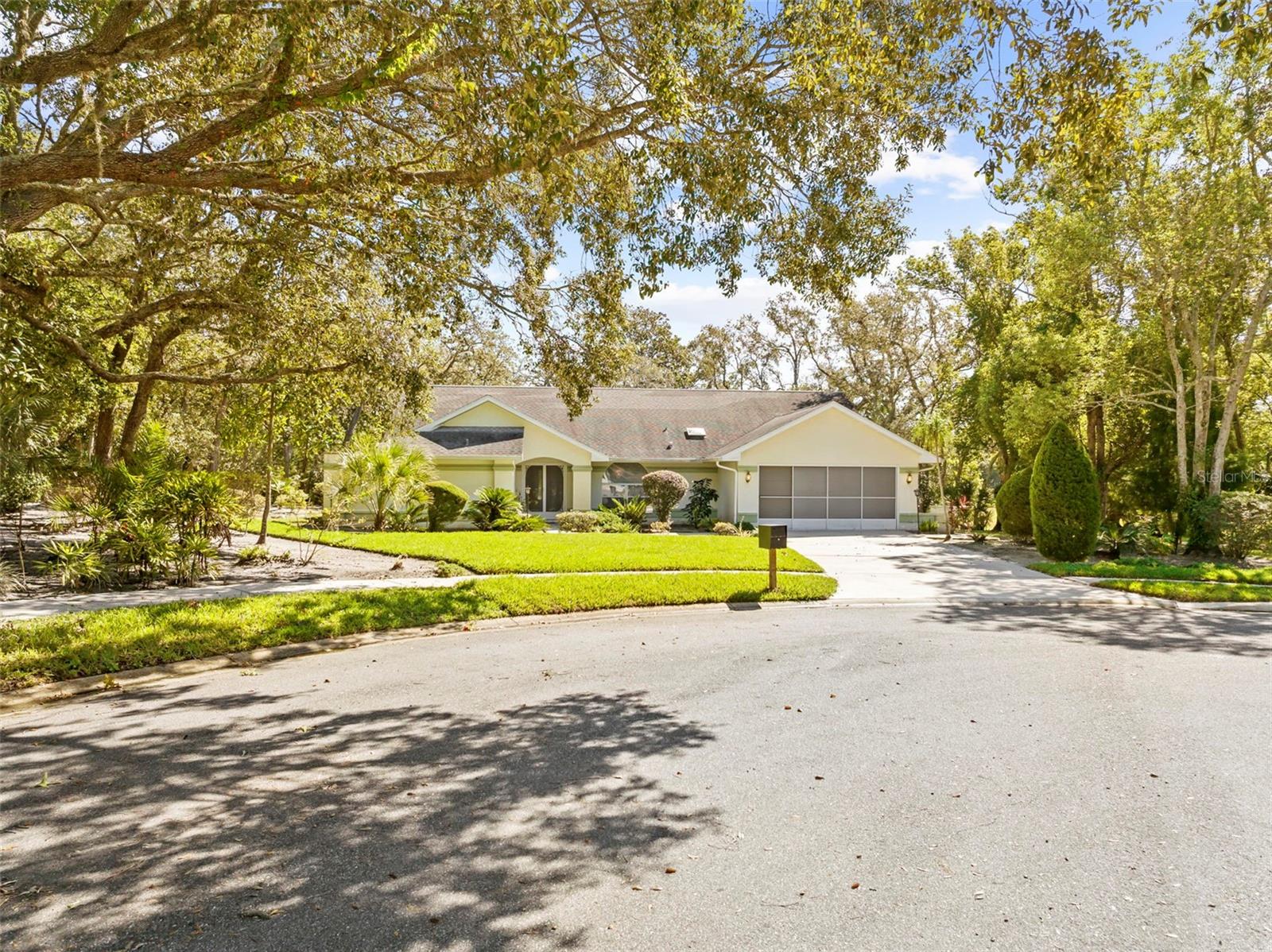 Image 2 of 52 For 18810 Majestic Oak Court