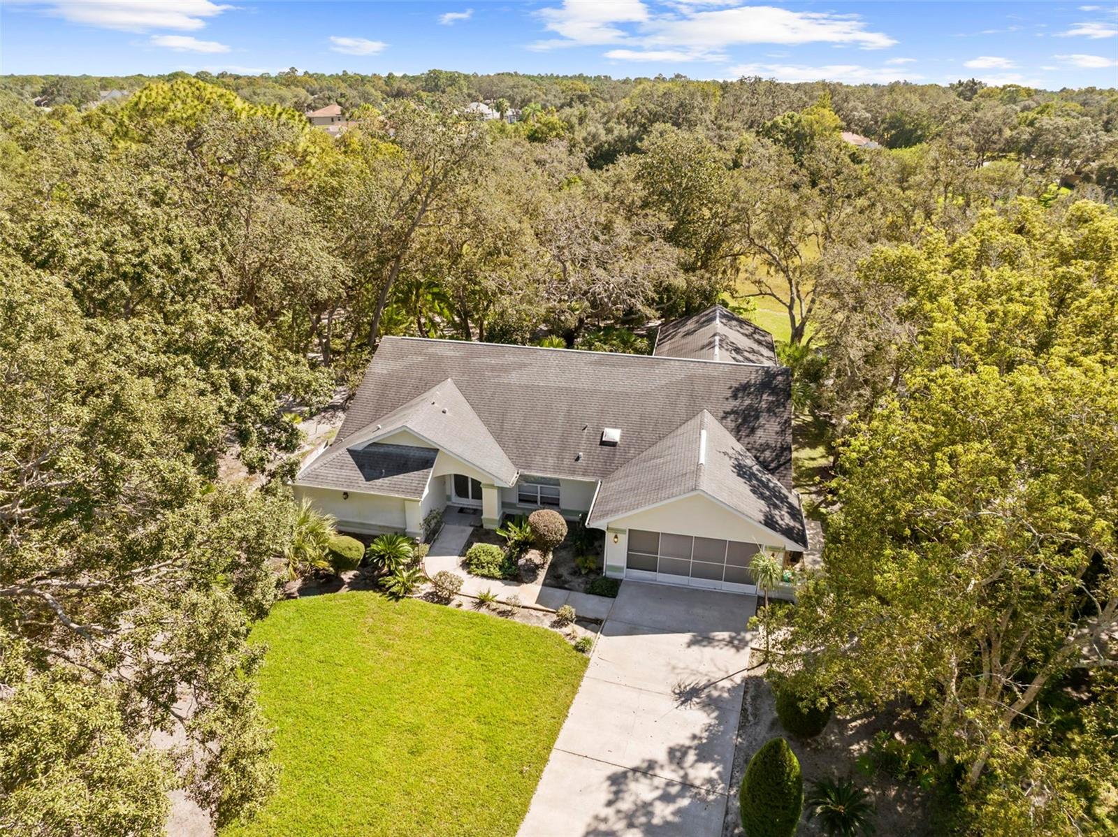 Image 20 of 52 For 18810 Majestic Oak Court