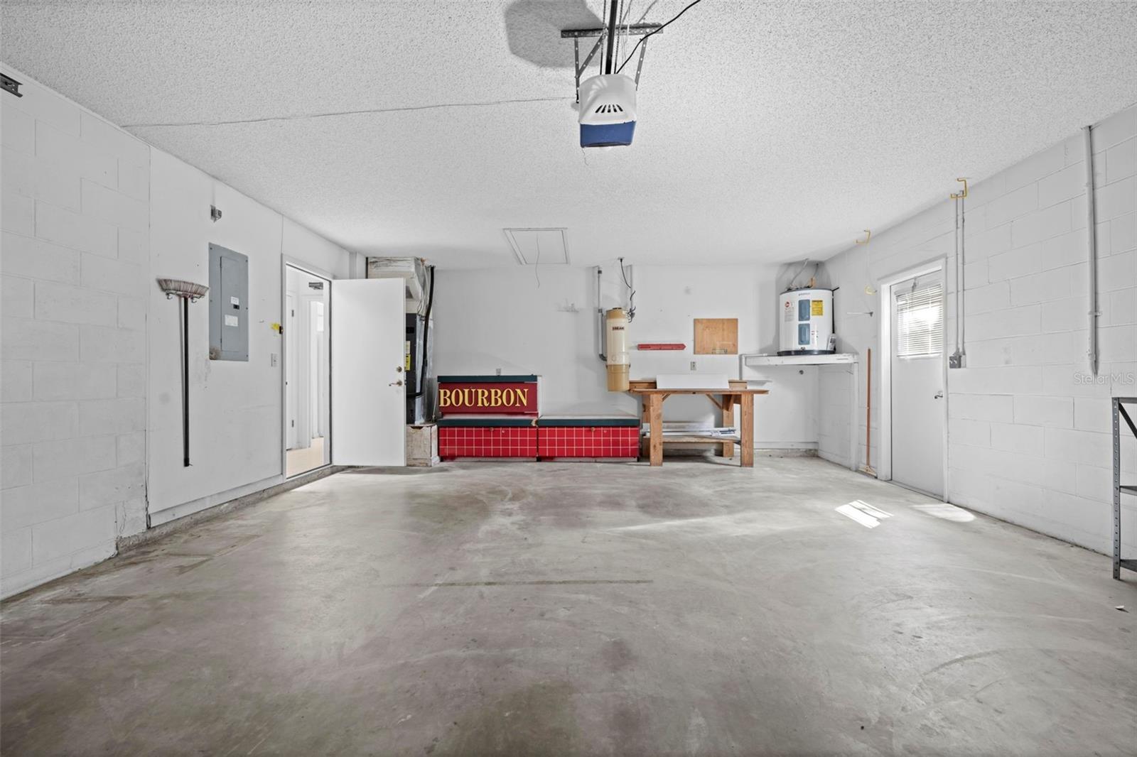 Image 48 of 52 For 18810 Majestic Oak Court