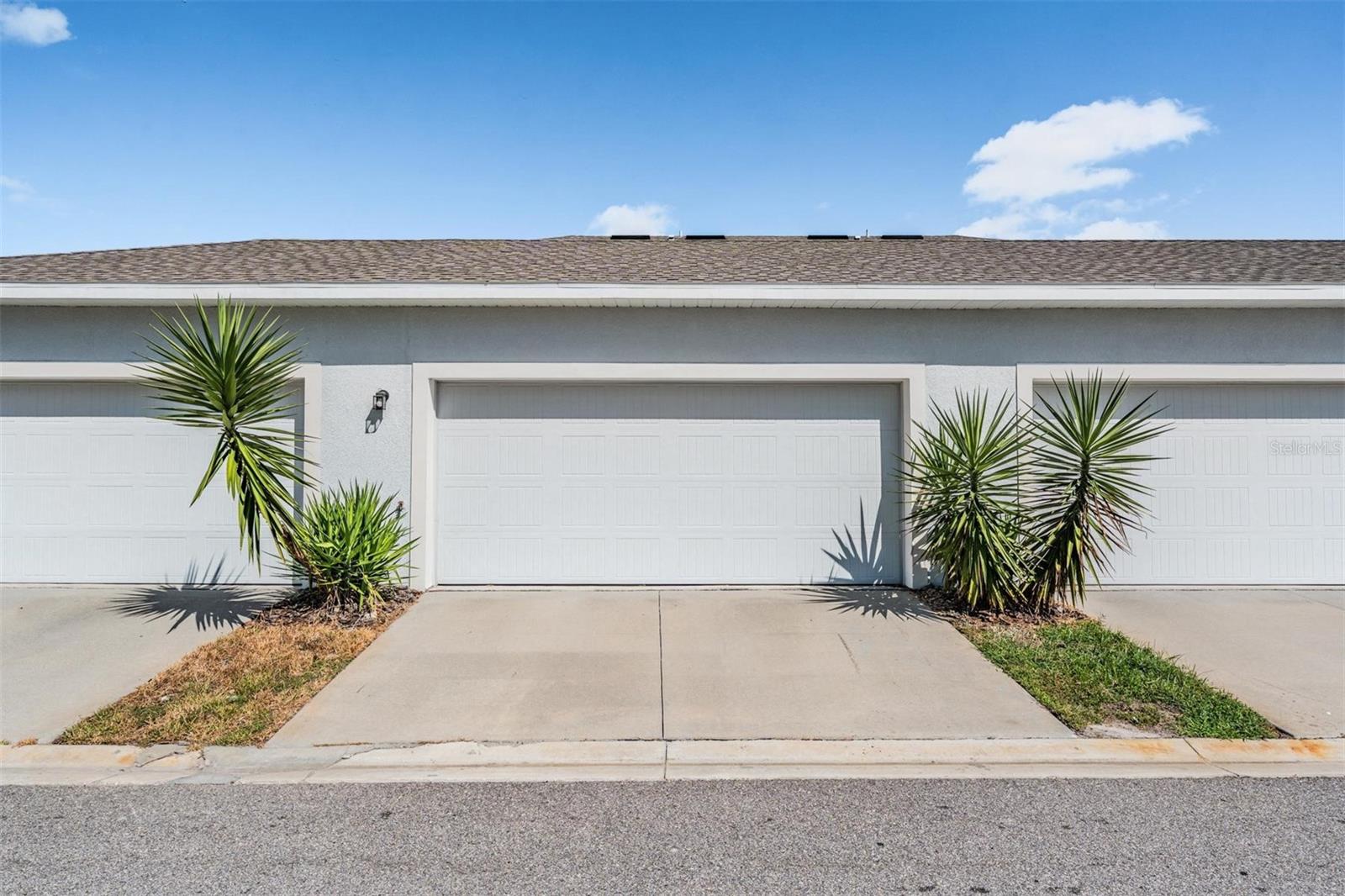 Image 24 of 32 For 15068 Caravan Avenue