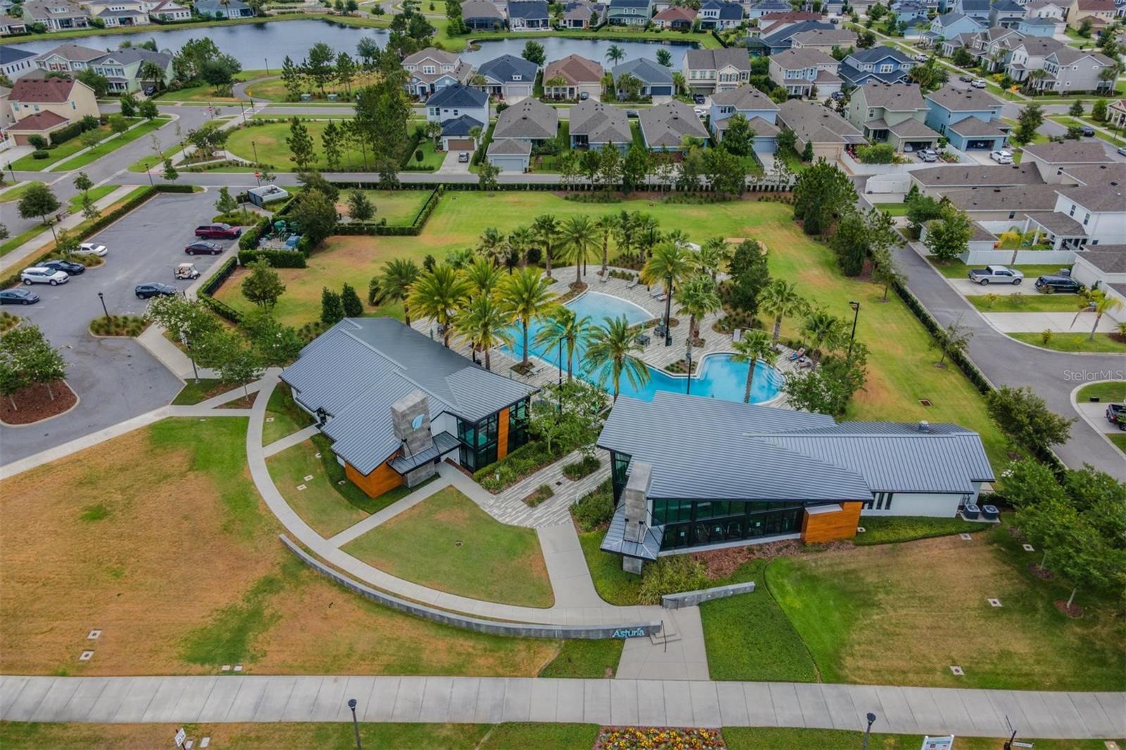 Image 28 of 32 For 15068 Caravan Avenue