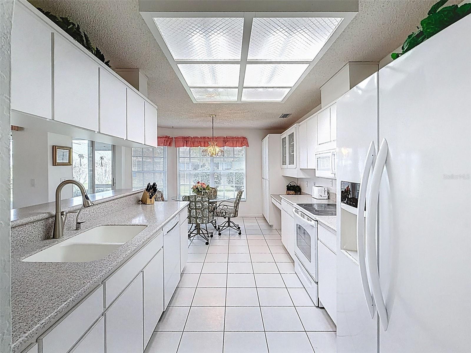 Image 22 of 60 For 13610 Glaze Brook Drive