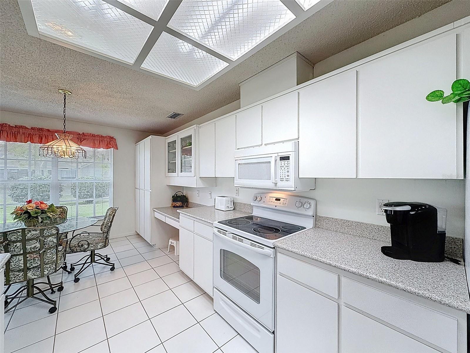 Image 23 of 60 For 13610 Glaze Brook Drive