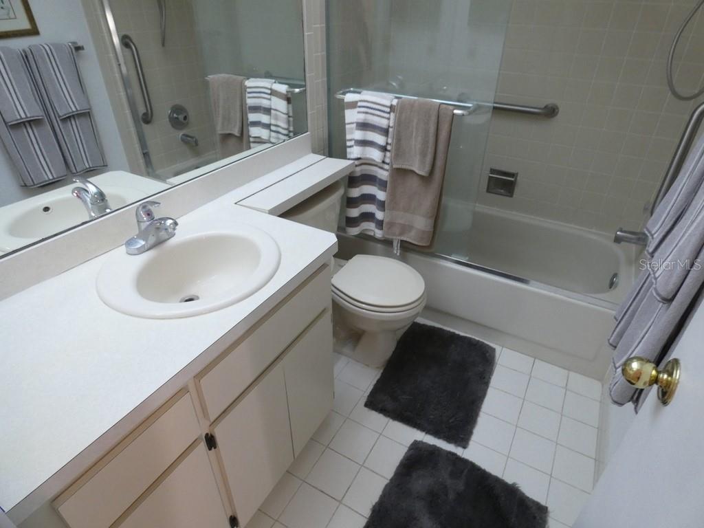 Image 7 of 24 For 7519 Greystone Drive 7519