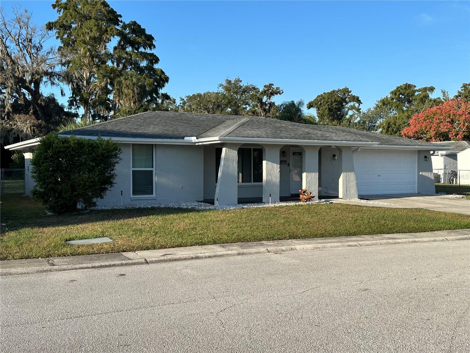 Image 5 of 19 For 7620 Cherrytree Lane